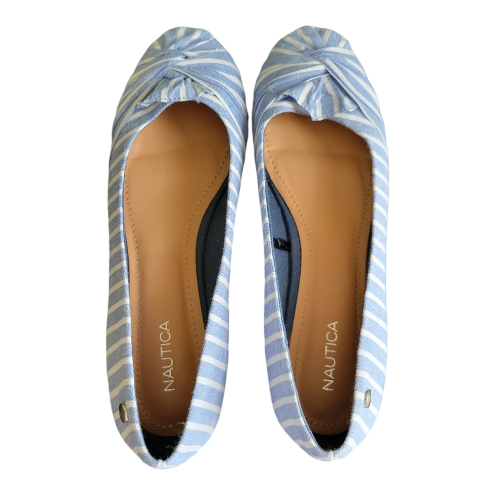 Women's Nautica Blue and White Flats Size 8 NWOT Resortwear